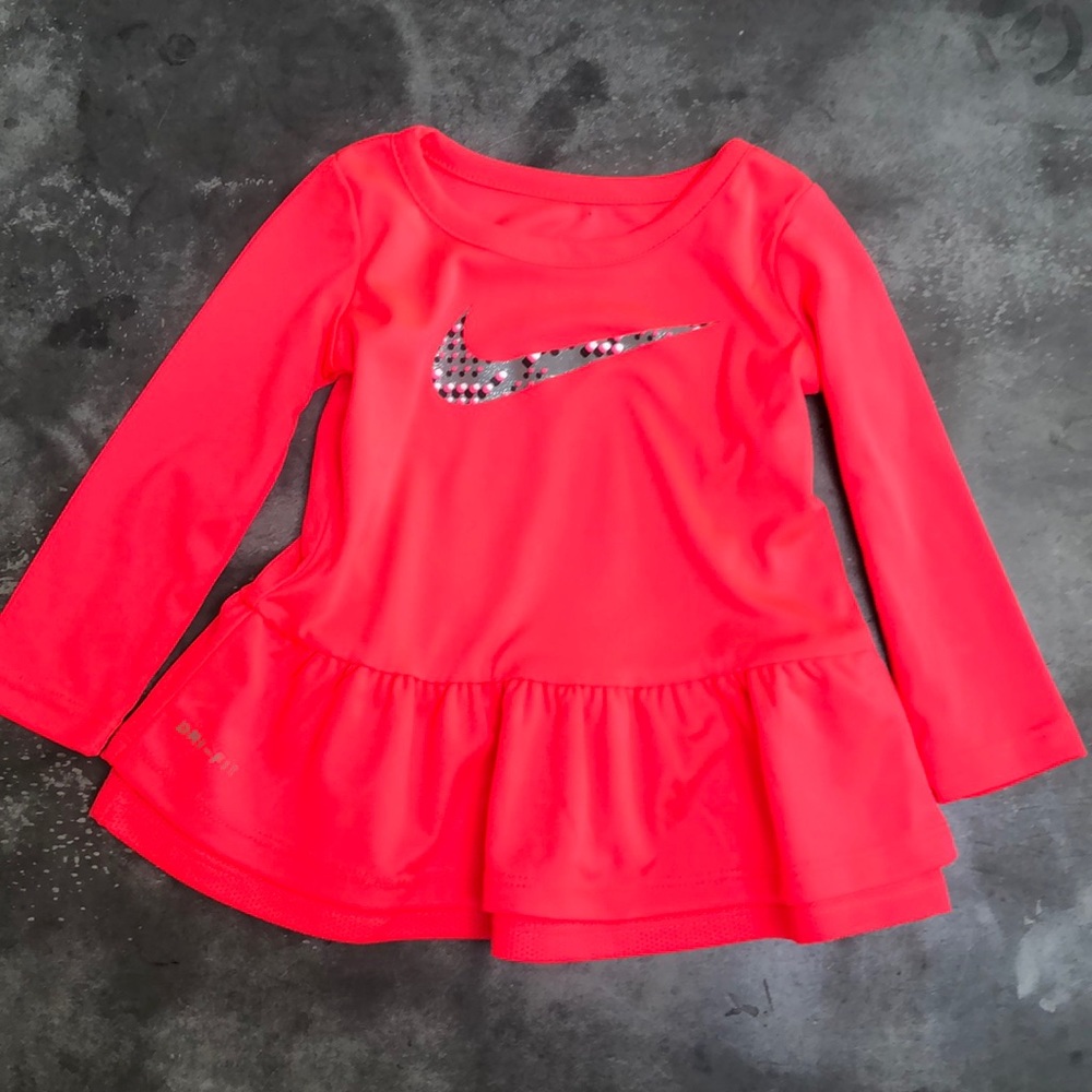NIKE dry fit top!